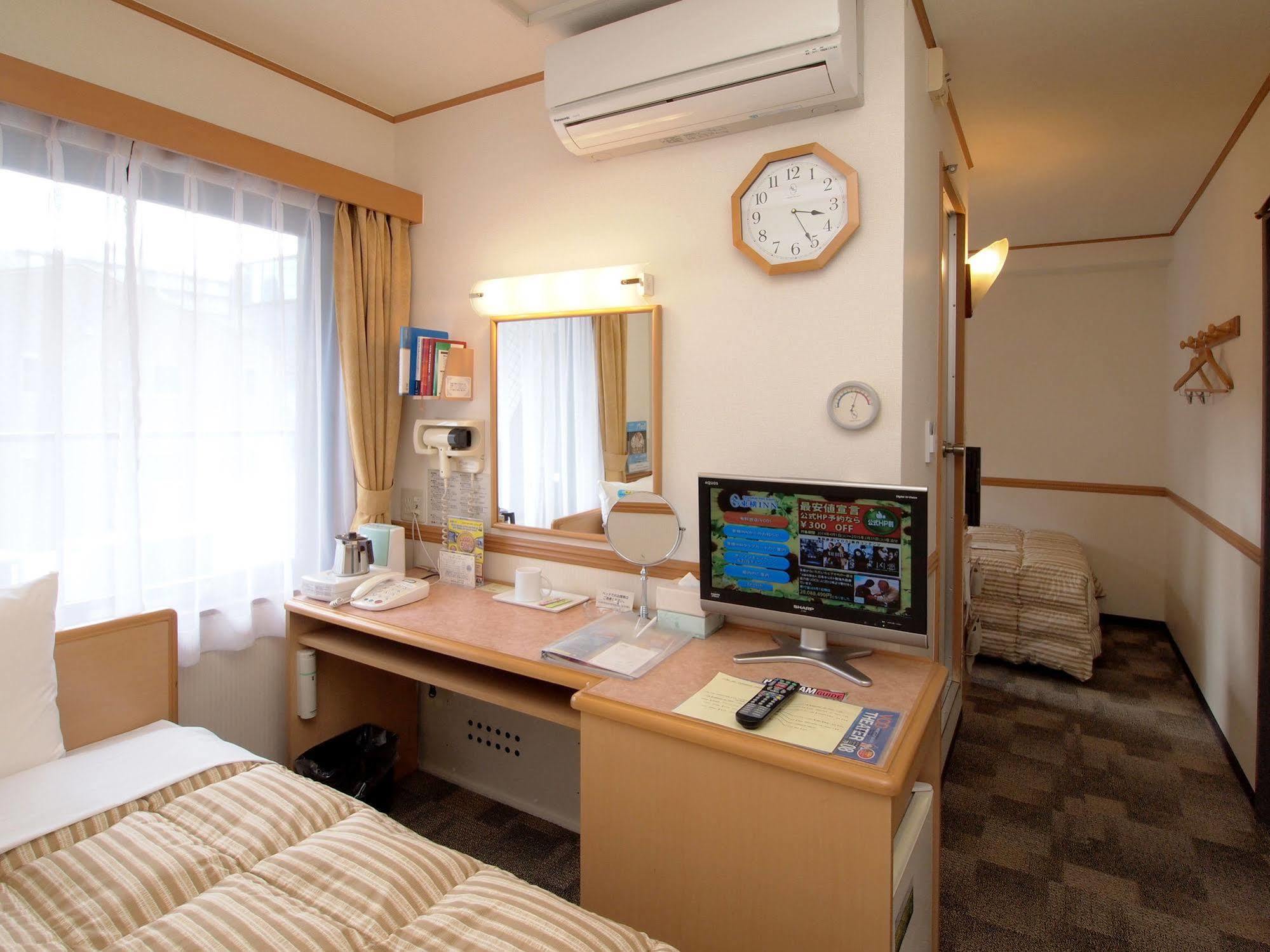 Toyoko Inn Sendai Higashi-Guchi No.1 Exteriör bild
