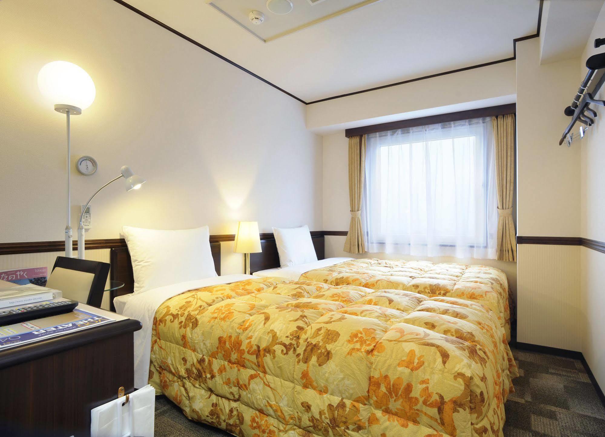 Toyoko Inn Sendai Higashi-Guchi No.1 Exteriör bild