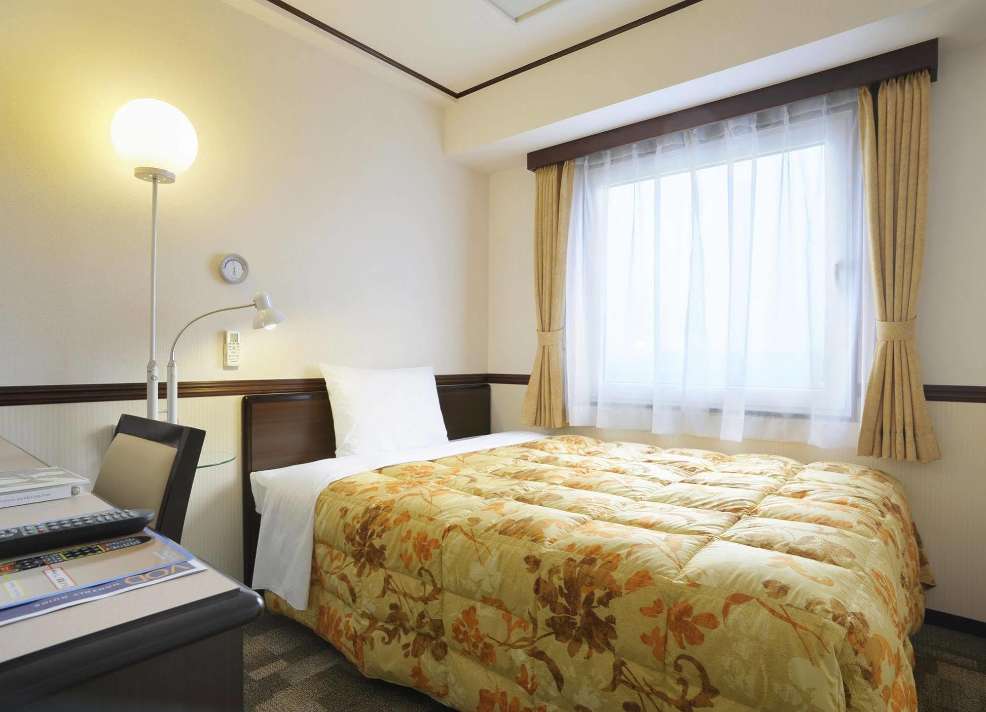 Toyoko Inn Sendai Higashi-Guchi No.1 Exteriör bild