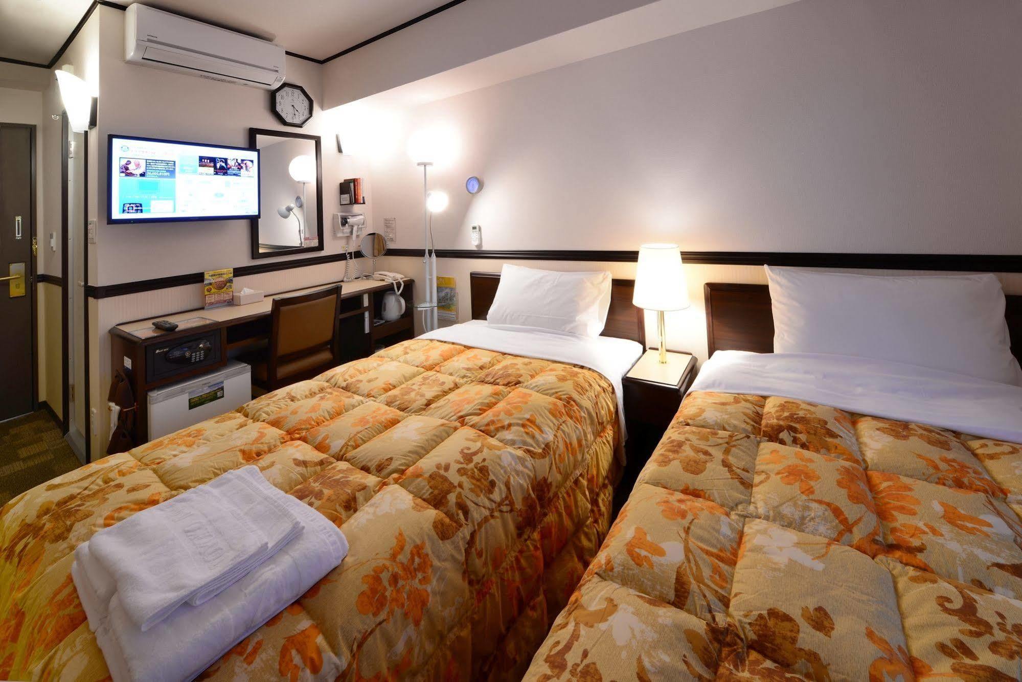 Toyoko Inn Sendai Higashi-Guchi No.1 Exteriör bild
